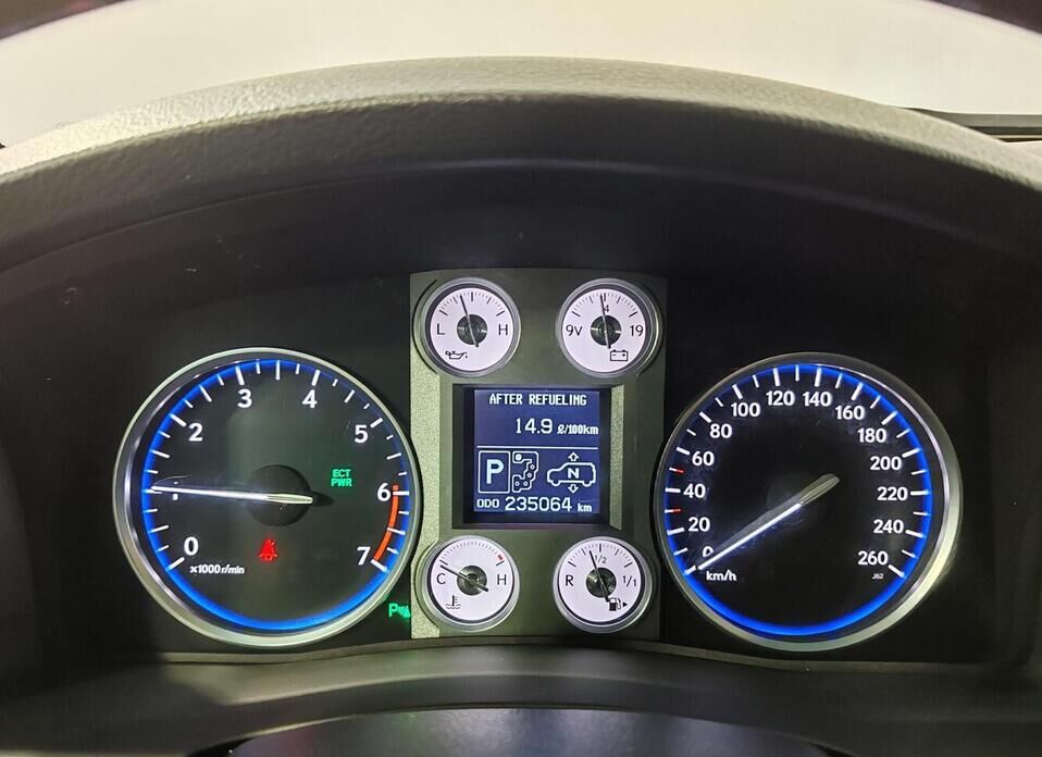 Lexus LX, III 570 5.7 AT (367 л.с.) 4WD