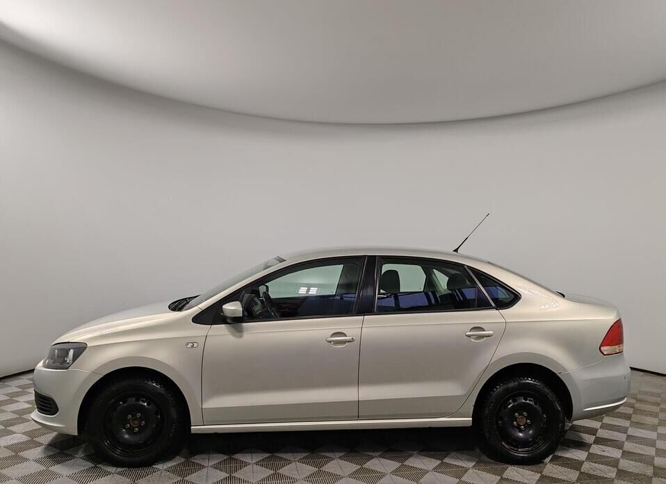 Volkswagen Polo, V 1.6 MT (105 л.с.)