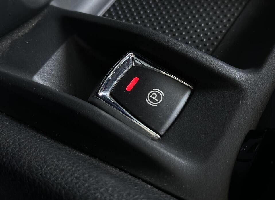 Nissan Qashqai, II Рестайлинг 2.0 CVT (144 л.с.)