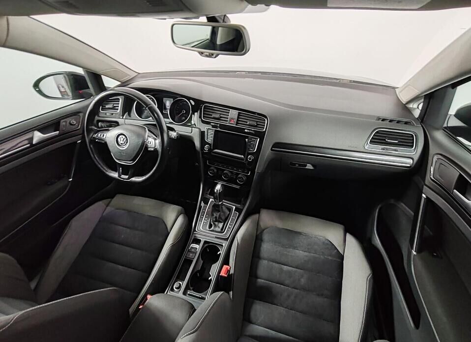 Volkswagen Golf, VII 1.4 AMT (122 л.с.)