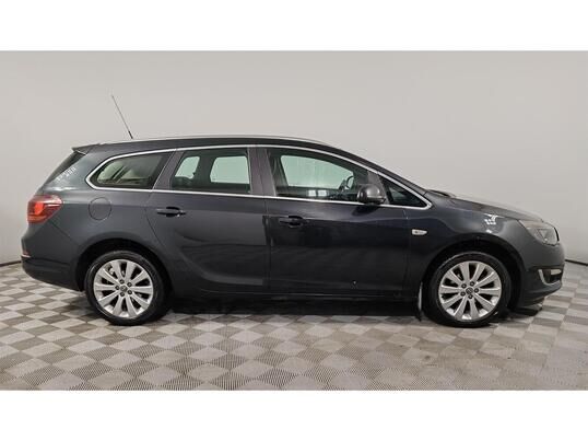 Opel Astra, 2014&nbsp;г., 300&nbsp;349&nbsp;км