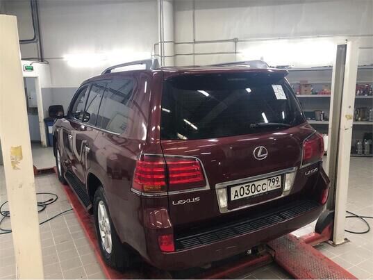 Lexus LX, 2010 г., 151 624 км