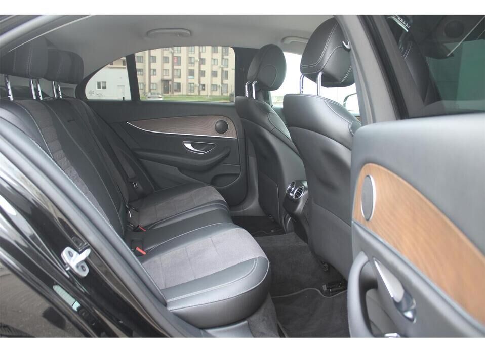 Mercedes-Benz E-Класс, V (W213, S213, C238) 220 d 2.0d AT (194 л.с.) 4WD
