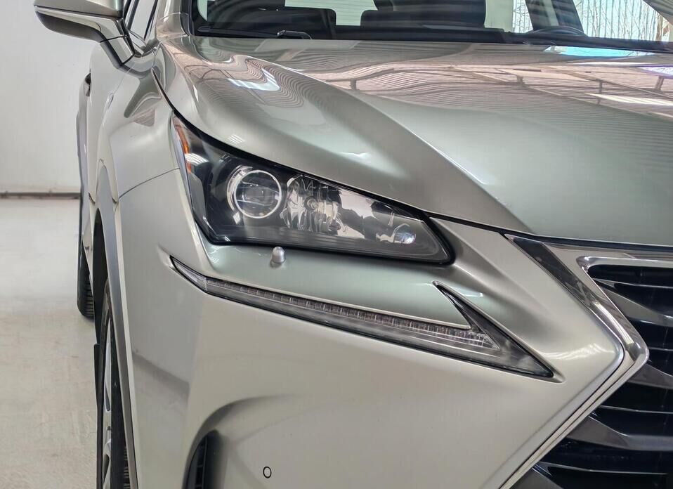 Lexus NX, I 200 2.0 CVT (150 л.с.) 4WD