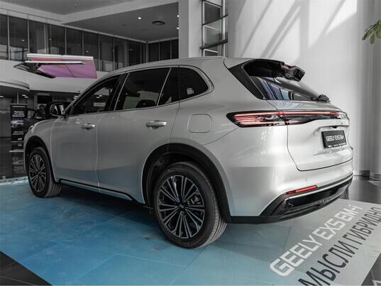 Geely EX5 EM-i