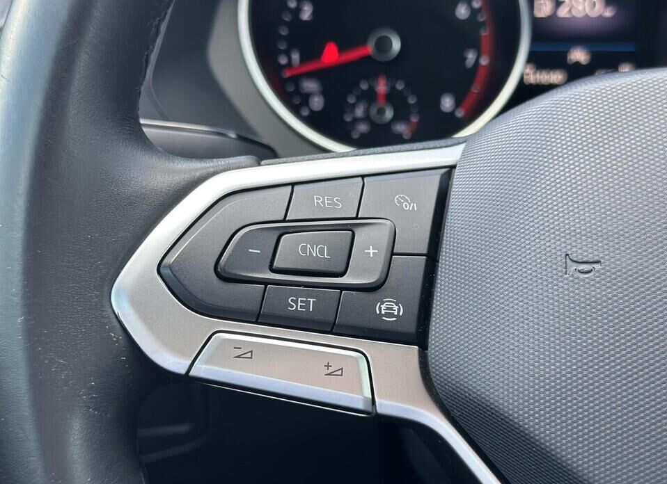 Volkswagen Tiguan, II Рестайлинг 1.4 AMT (150 л.с.) 4WD