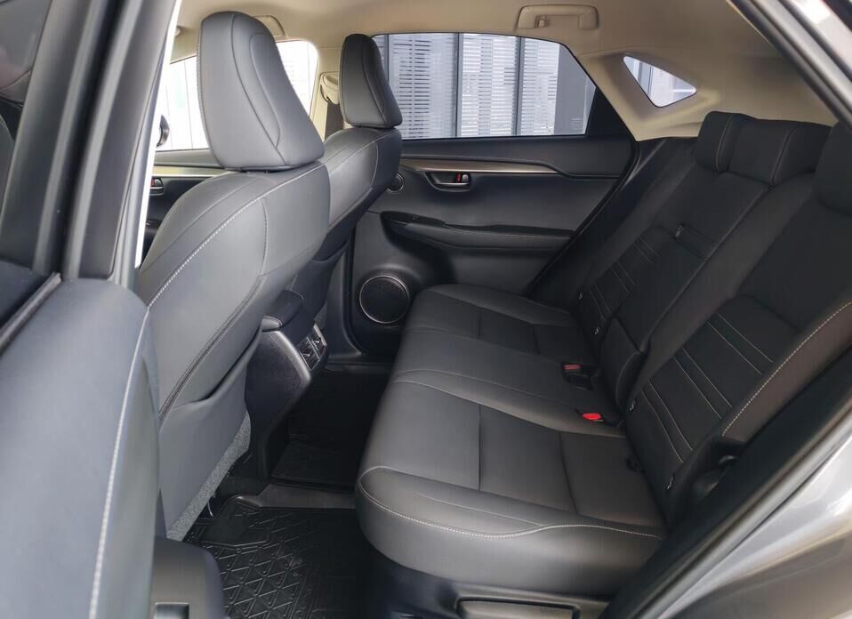 Lexus NX, I Рестайлинг 200 2.0 CVT (150 л.с.) 4WD