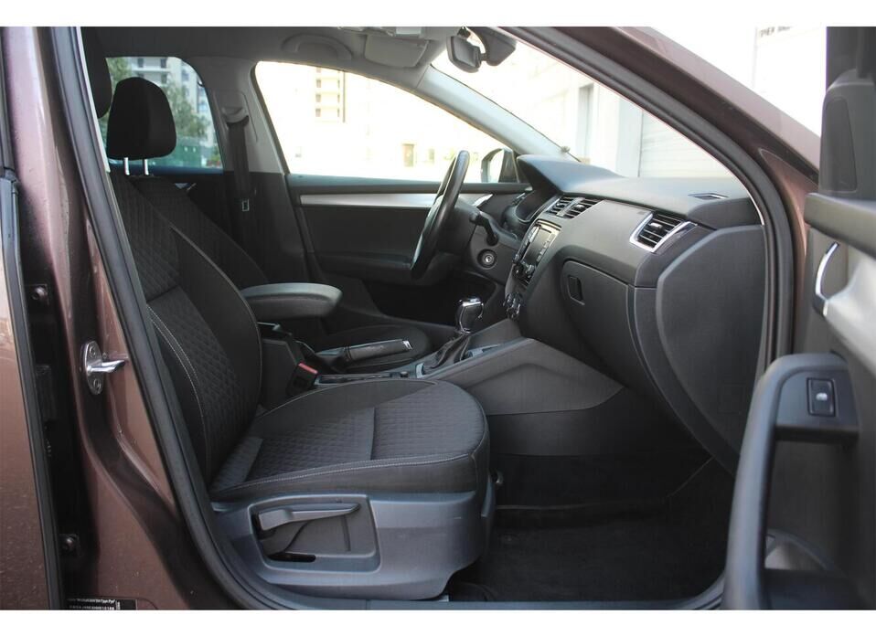 Skoda Octavia, III (A7) 2.0d AMT (150 л.с.)