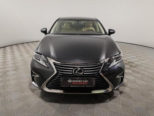 Lexus ES, 2017&nbsp;г., 49&nbsp;284&nbsp;км