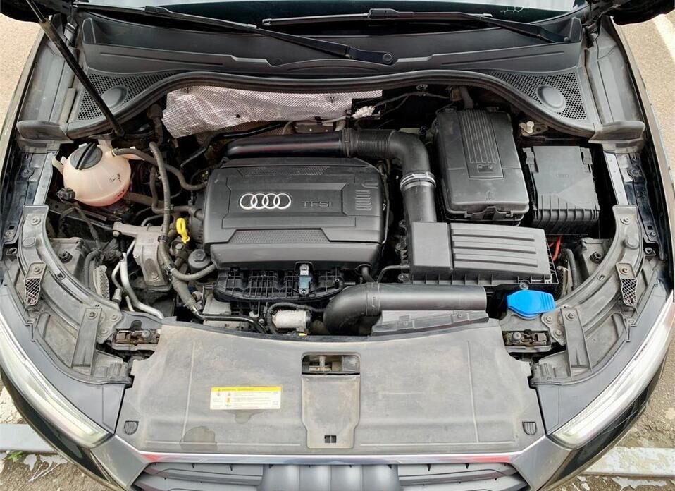 Audi Q3 2.0 AMT (220 л.с.) 4WD