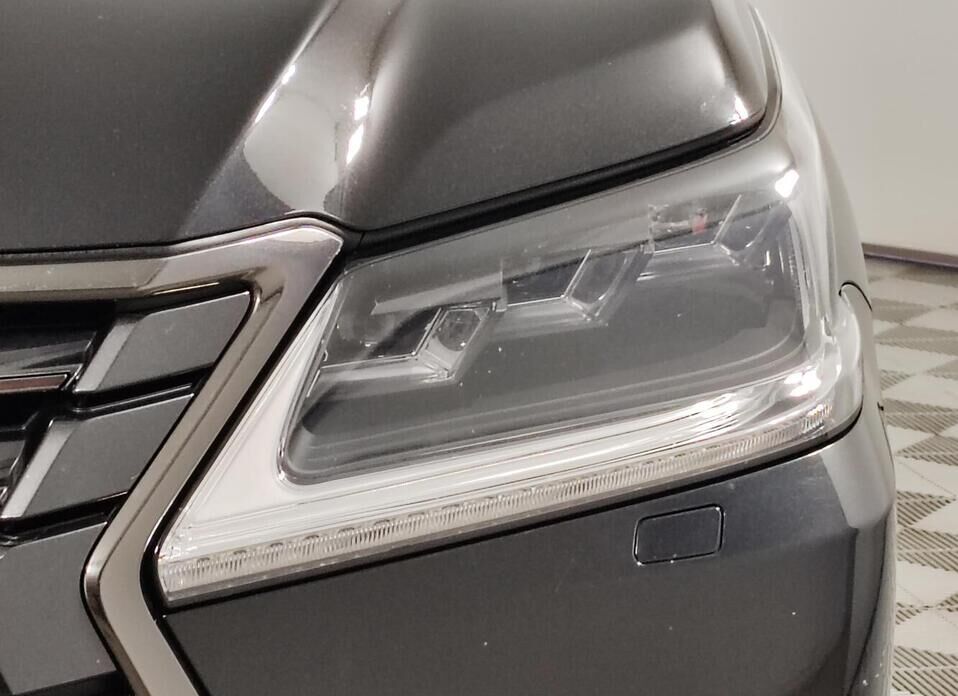 Lexus LX, III Рестайлинг 2 450d 4.5d AT (272 л.с.) 4WD