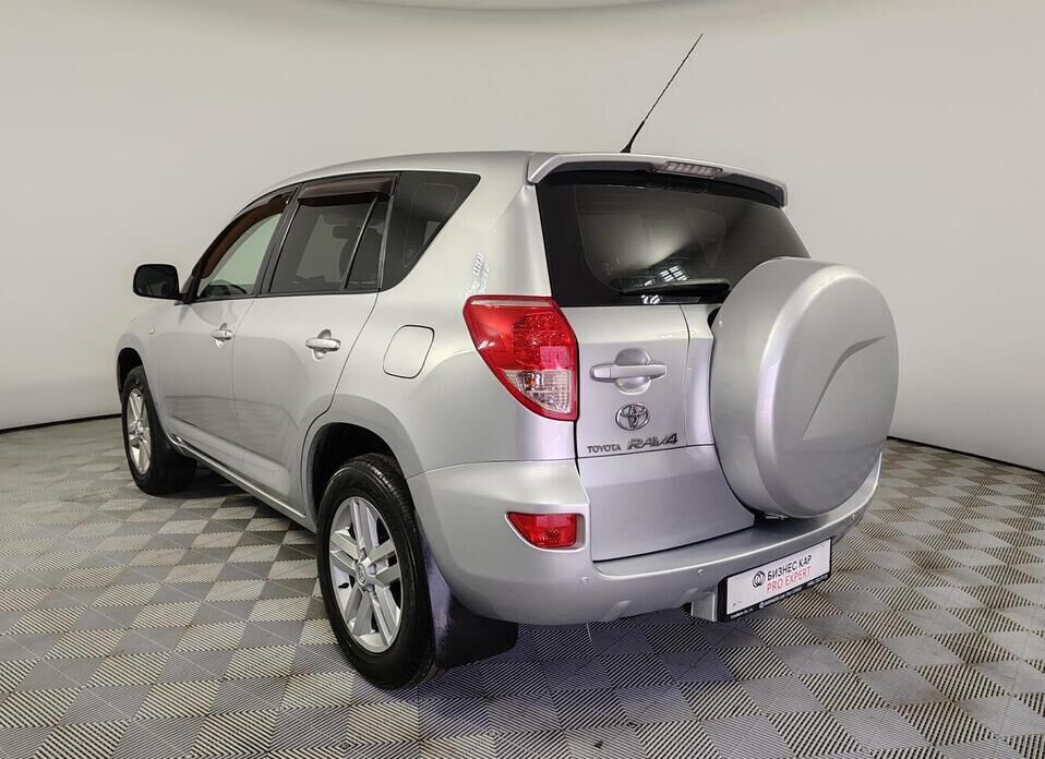 Toyota RAV4, III (XA30) 2.0 AT (152 л.с.) 4WD