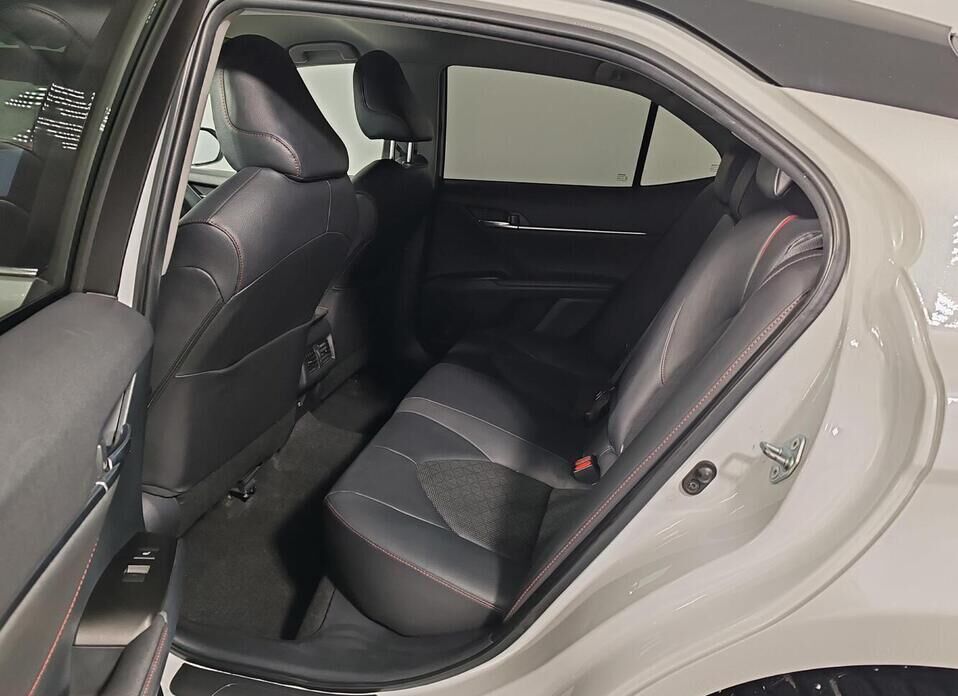 Toyota Camry, VIII (XV70) Рестайлинг 2.5 AT (200 л.с.)