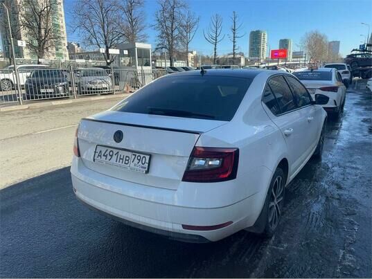 Skoda Octavia, 2017 г., 99 825 км