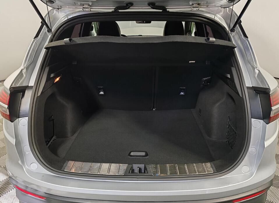 Geely Coolray, I 1.5 AMT (150 л.с.)