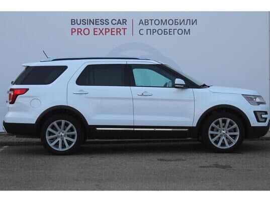 Ford Explorer, 2017 г., 176 501 км