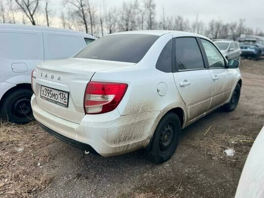 LADA (ВАЗ) Granta, 2023 г., 58 364 км