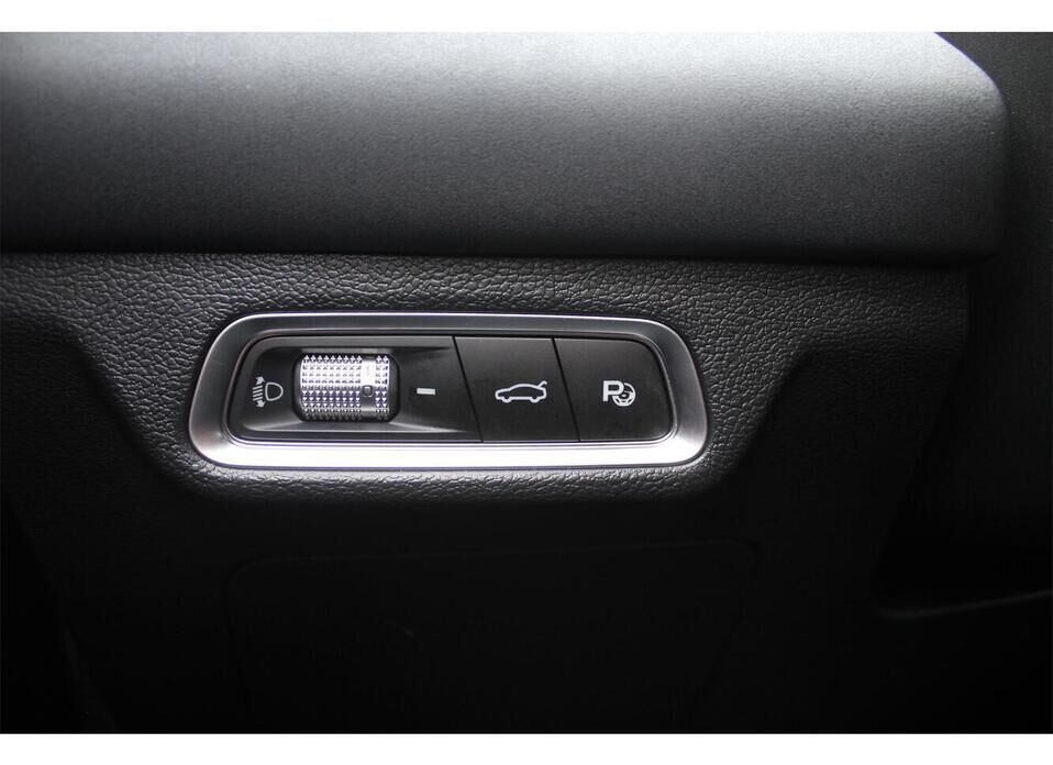 Geely Coolray, I Рестайлинг 1.5 AMT (147 л.с.)