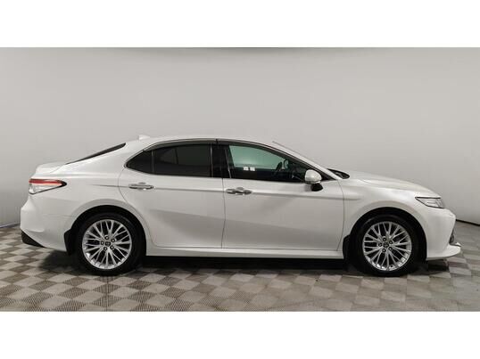 Toyota Camry, 2018 г., 82 710 км
