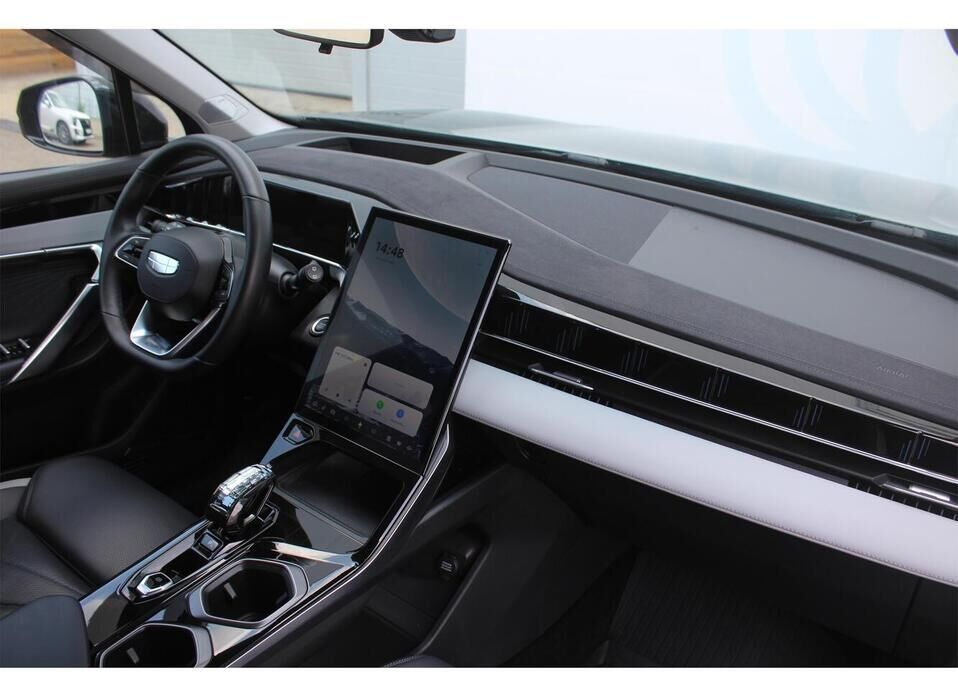 Geely Atlas, II 2.0 AMT (200 л.с.)