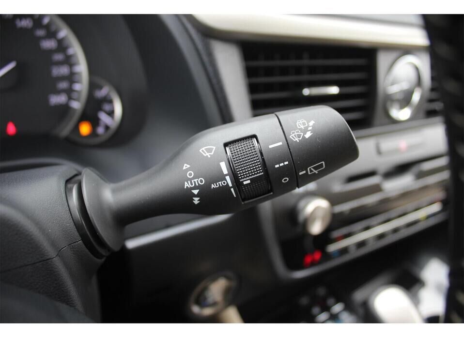 Lexus RX, IV Рестайлинг 300 2.0 AT (238 л.с.) 4WD