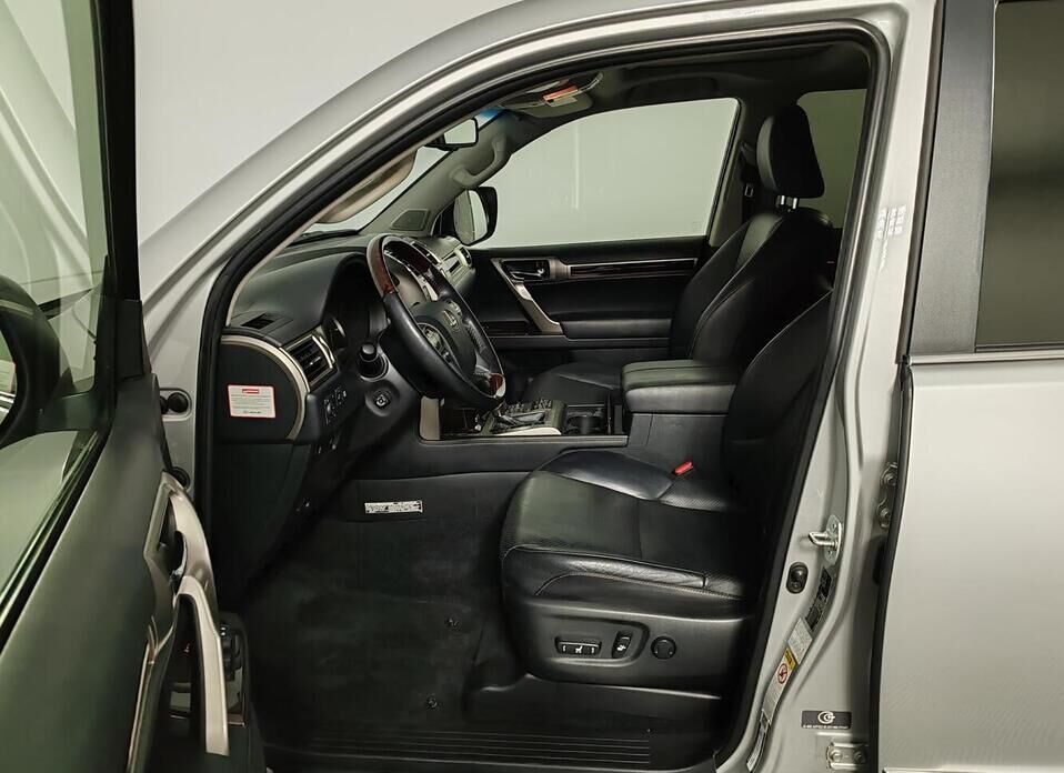 Lexus GX, II Рестайлинг 460 4.6 AT (296 л.с.) 4WD