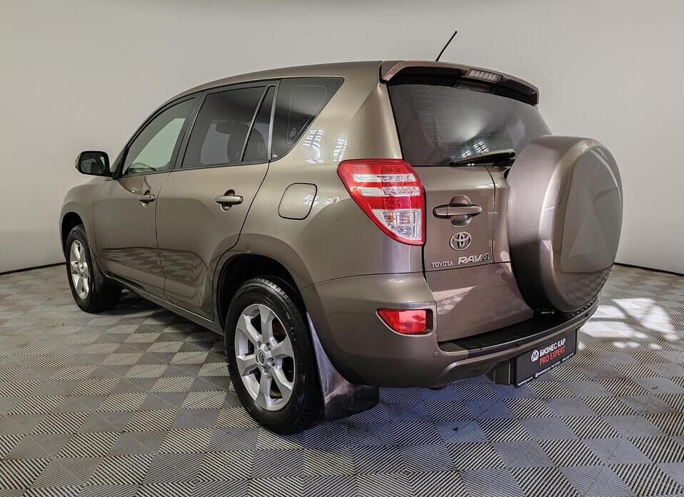 Toyota RAV4, III (XA30) Рестайлинг 2.0 CVT (158 л.с.) 4WD