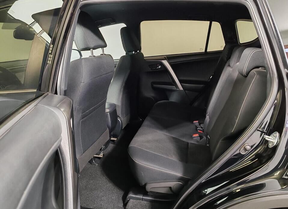 Toyota RAV4, IV (CA40) Рестайлинг 2.0 CVT (146 л.с.) 4WD