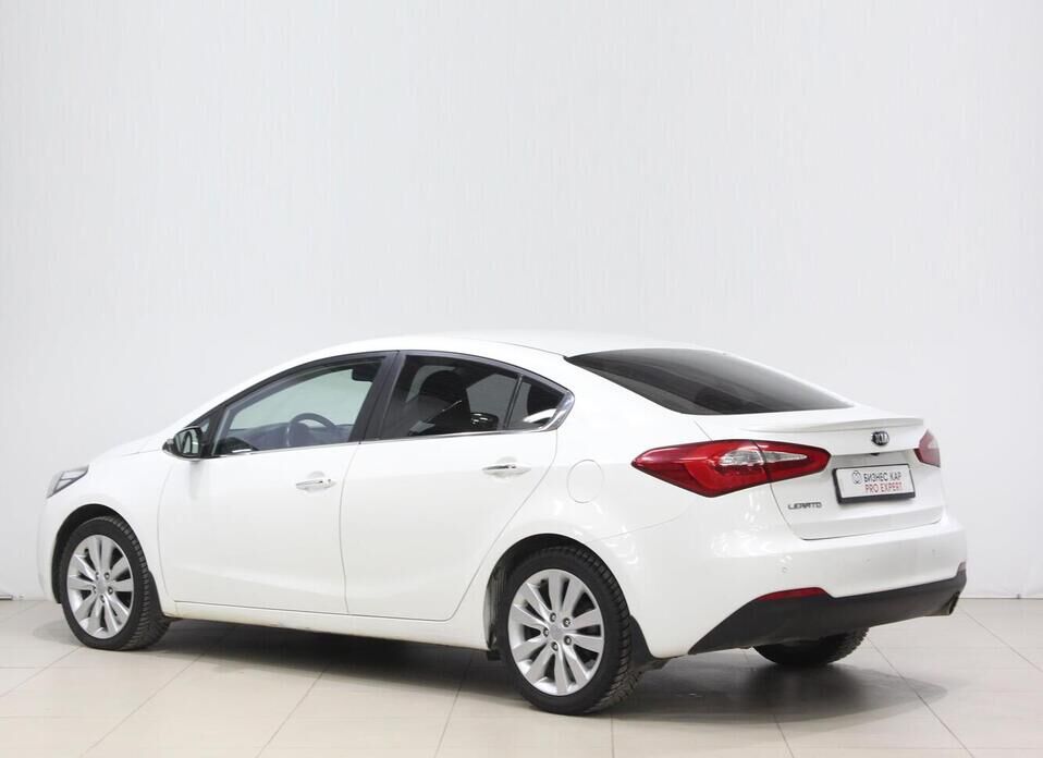 Kia Cerato, III 2.0 AT (150 л.с.)