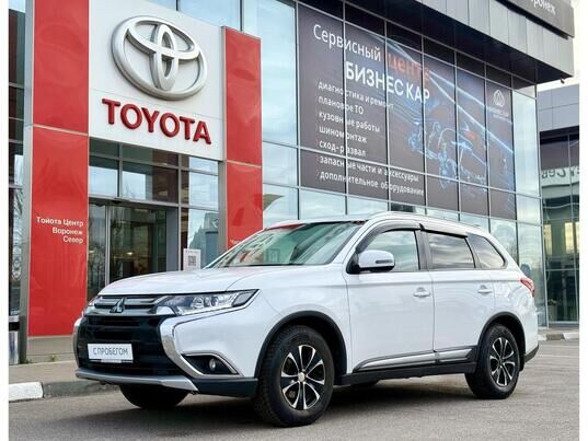 Mitsubishi Outlander, 2016 г., 176 766 км