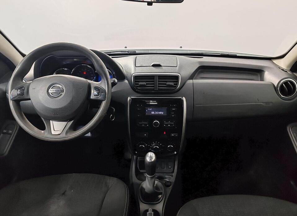 Nissan Terrano, III (D10) 1.6 MT (114 л.с.)