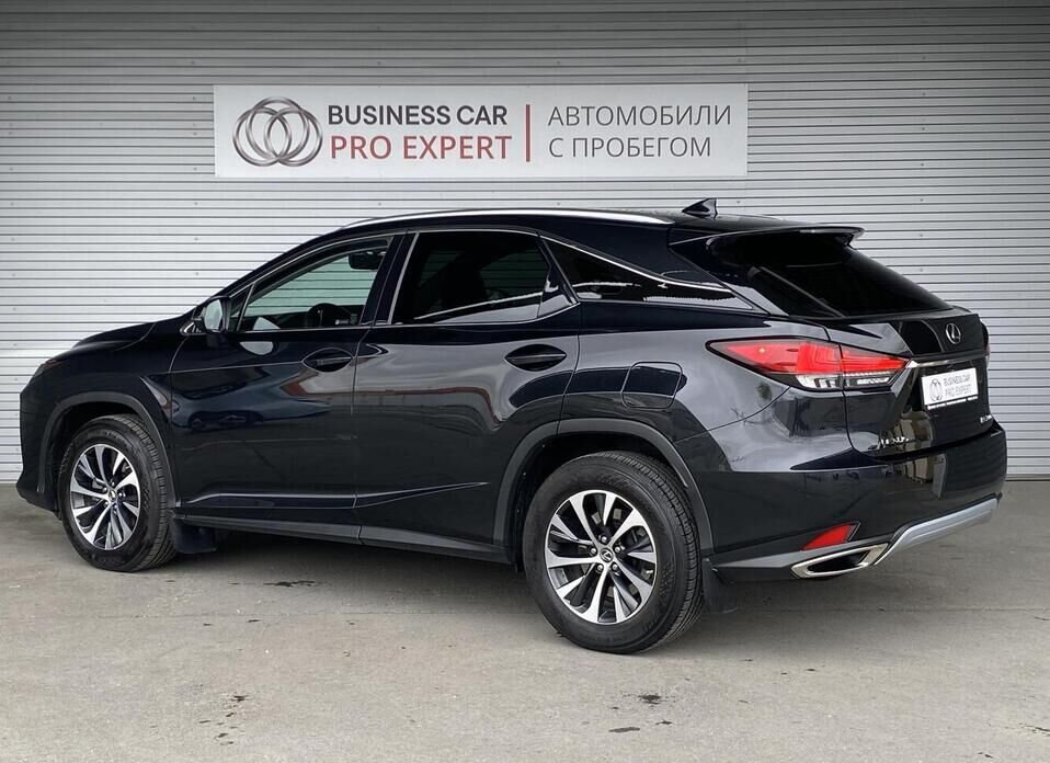 Lexus RX, IV Рестайлинг 300 2.0 AT (238 л.с.) 4WD