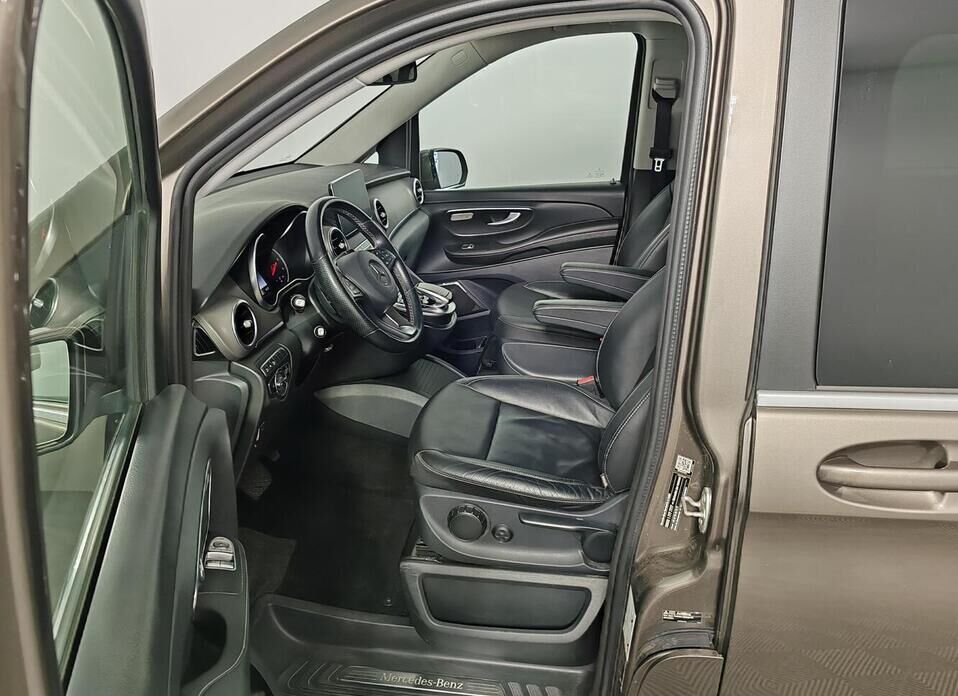 Mercedes-Benz V-Класс 250 d компактный 2.1d AT (190 л.с.) 4WD