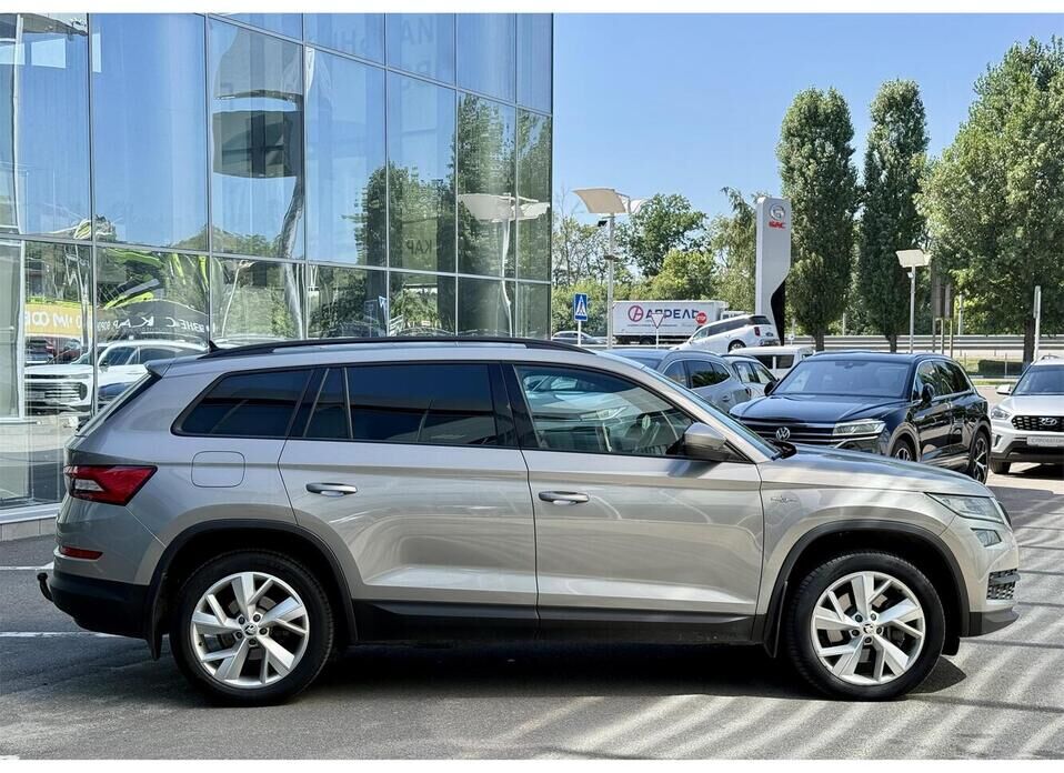 Skoda Kodiaq, I Рестайлинг 2.0 AMT (180 л.с.) 4WD