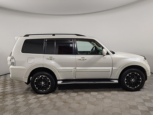 Mitsubishi Pajero, 2014 г., 216 586 км