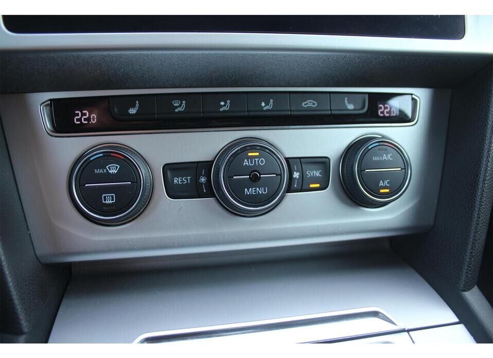 Volkswagen Passat, B8 1.8 AMT (180 л.с.)