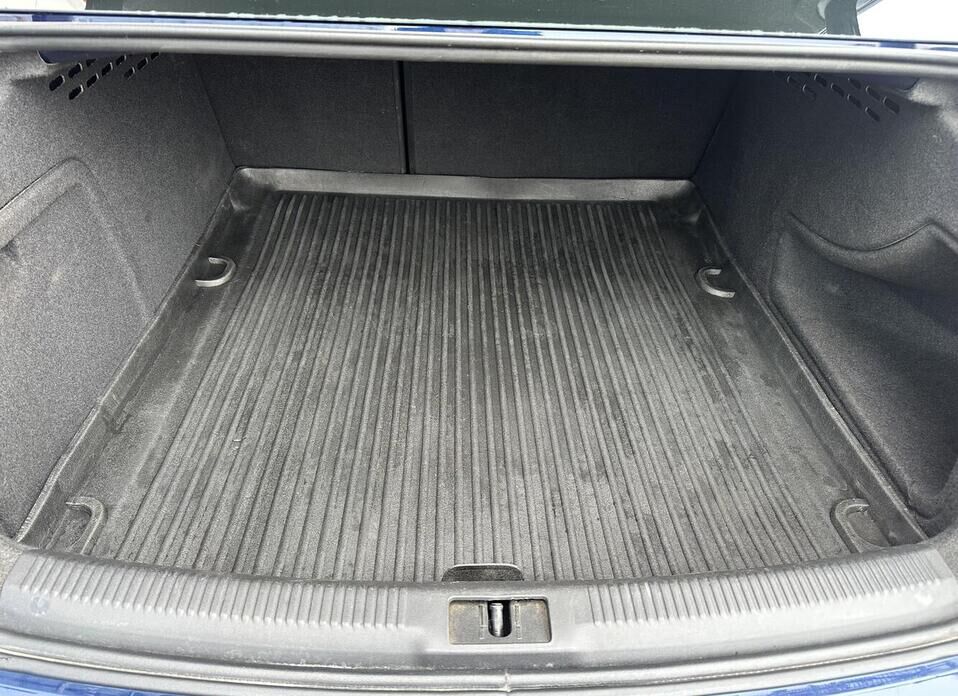 Audi A4, IV (B8) Рестайлинг 3.0 AMT (272 л.с.) 4WD