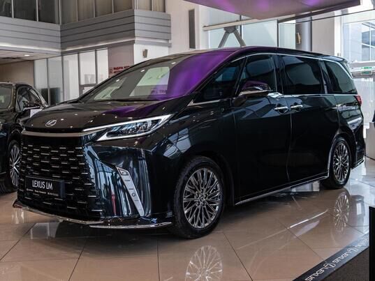 Lexus LM VIP+