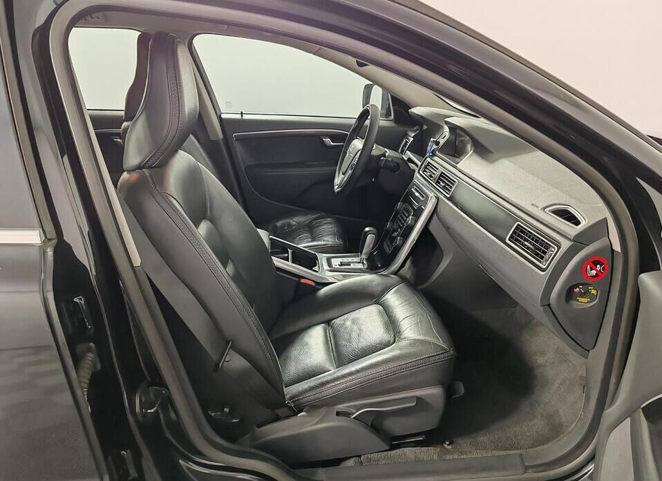 Volvo XC70, II 2.4d AT (163 л.с.) 4WD