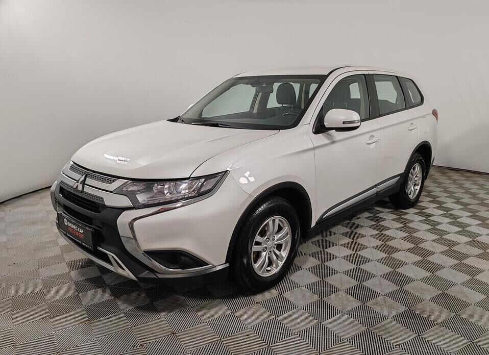 Mitsubishi Outlander, III Рестайлинг 3 2.0 CVT (146 л.с.) 4WD