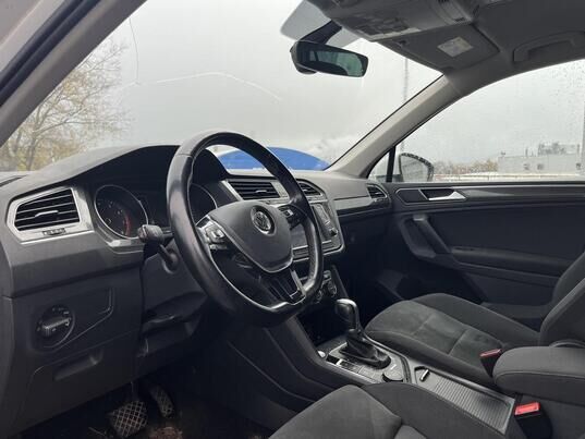 Volkswagen Tiguan, II, 2017 г., 165 520 км