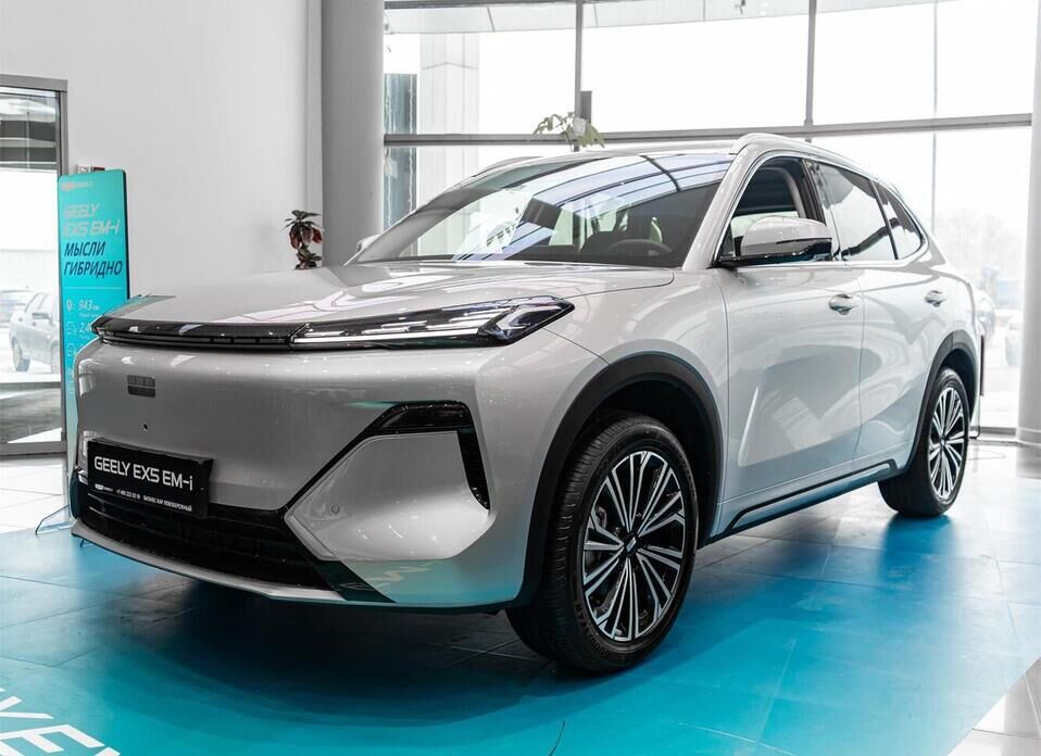Geely EX5 EM-i 1.5hyb AT (167 л.с.)