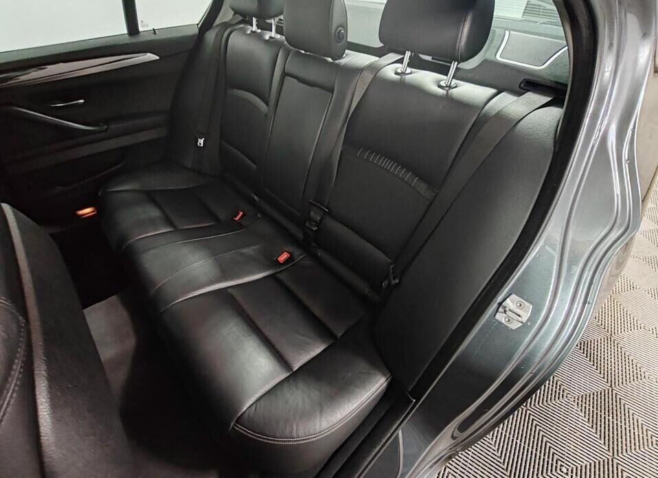 BMW 5 серии, VI (F10/F11/F07) Рестайлинг 530d xDrive 3.0d AT (258 л.с.) 4WD