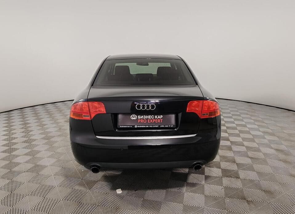 Audi A4, III (B7) 1.8 CVT (163 л.с.)