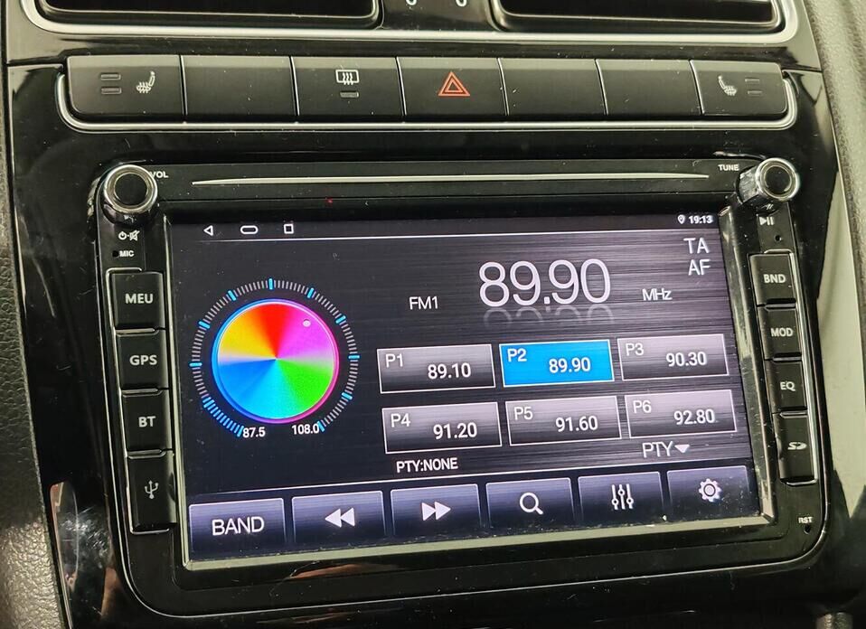 Volkswagen Polo, V Рестайлинг 1.6 AT (110 л.с.)