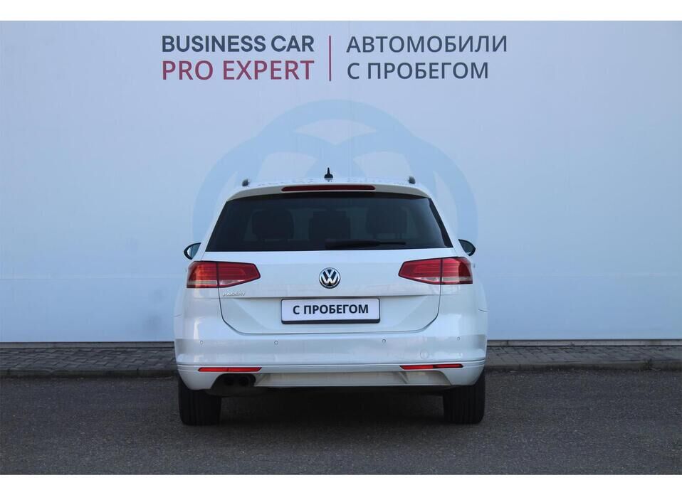 Volkswagen Passat, B8 1.8 AMT (180 л.с.)