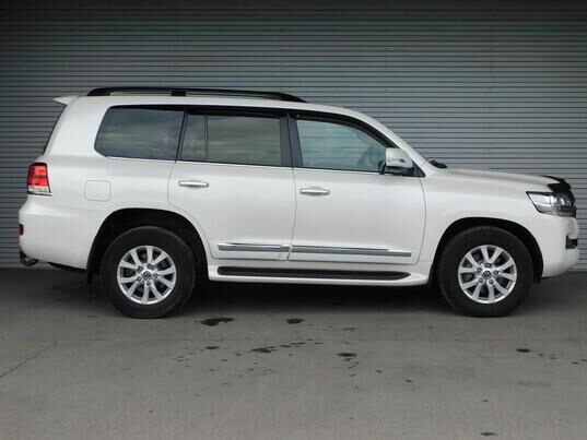 Toyota Land Cruiser, 200 Series Рестайлинг 2, 2020 г., 105 003 км