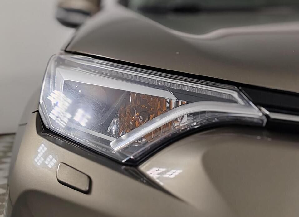 Toyota RAV4, IV (CA40) Рестайлинг 2.0 CVT (146 л.с.) 4WD