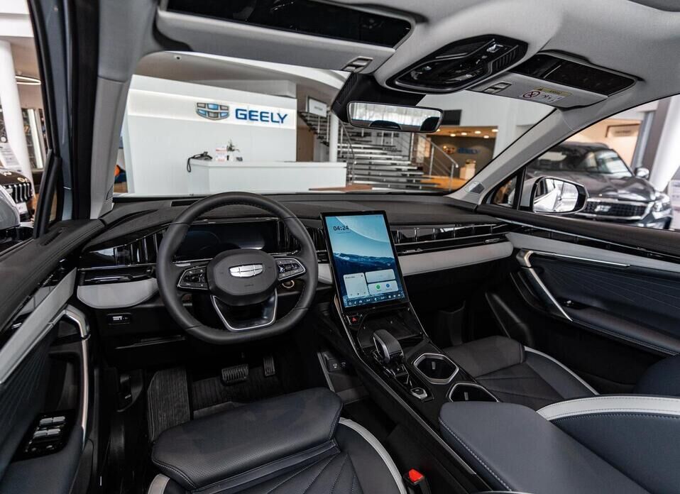 Geely Atlas 2.0 AT (200 л.с.) 4WD