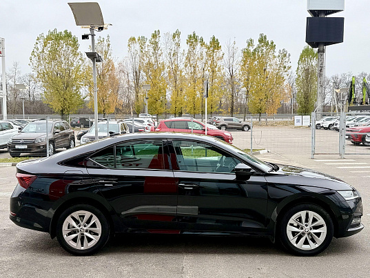 Skoda Octavia, 2021 г., 129 835 км